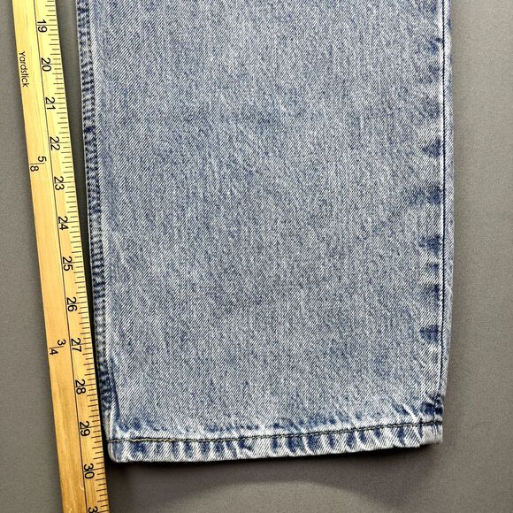 Levi's Women's Low Pro Relaxed Straight Leg Mid-Rise Jeans Size 31 (Fits 34") - Picture 7 of 16